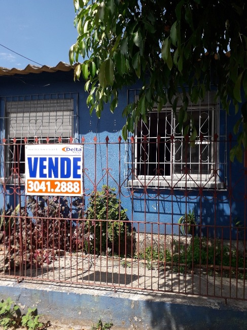 Casa, com 38m², 2 dormitórios no bairro Parque da Matriz em Cachoeirinha para Comprar