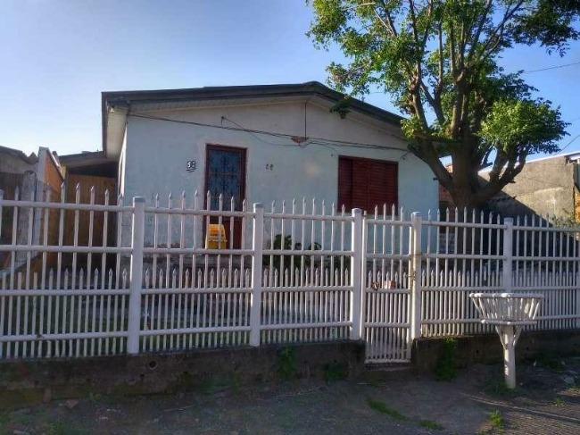 Casa, com 100m², 3 dormitórios no bairro Parque Espirito Santo em Cachoeirinha para Comprar
