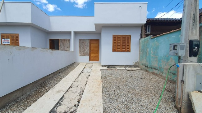 Casa, com 45m², 2 dormitórios no bairro Parque Granja Esperança em Cachoeirinha para Comprar