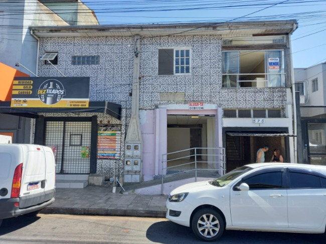 Predio, com 300m² no bairro Parque da Matriz em Cachoeirinha para Comprar