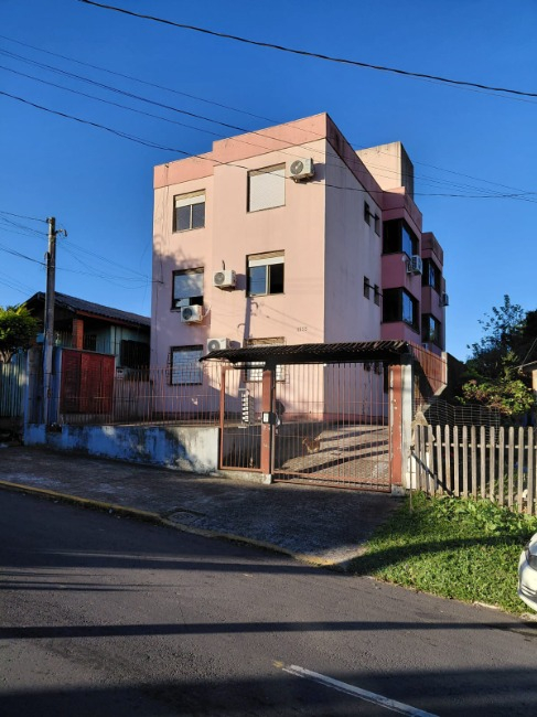 Apartamento, com 67m², 2 dormitórios no bairro Cohab em Cachoeirinha para Comprar