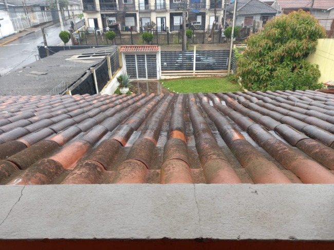 Sobrado, com 210m², 3 dormitórios no bairro Vila Parque Brasilia em Cachoeirinha para Comprar