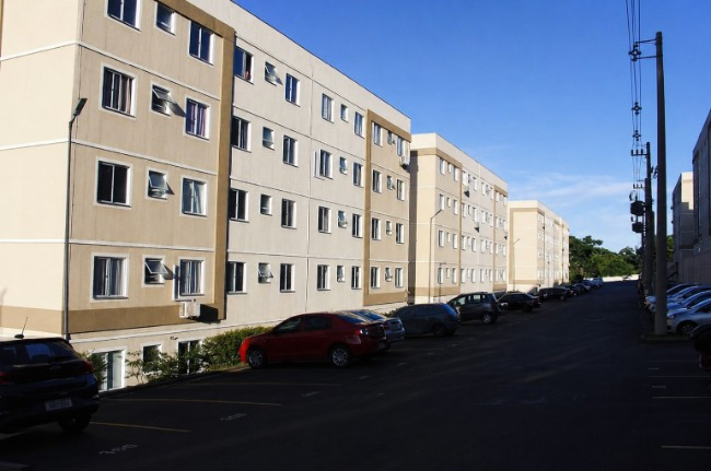 Apartamento, com 38m², 2 dormitórios no bairro Cedic em Cachoeirinha para Comprar
