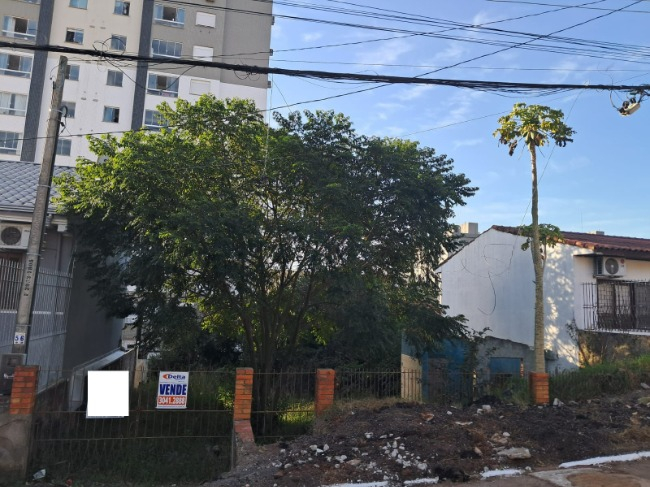 Terreno, com 300m² no bairro Vila Cachoeirinha em Cachoeirinha para Comprar