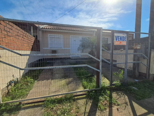 Casa, com 36m², 1 dormitório no bairro Jardim Betânia em Cachoeirinha para Comprar