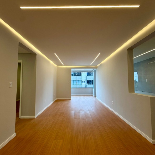 Apartamento, com 115m², 3 dormitórios no bairro Vila Cachoeirinha em Cachoeirinha para Comprar
