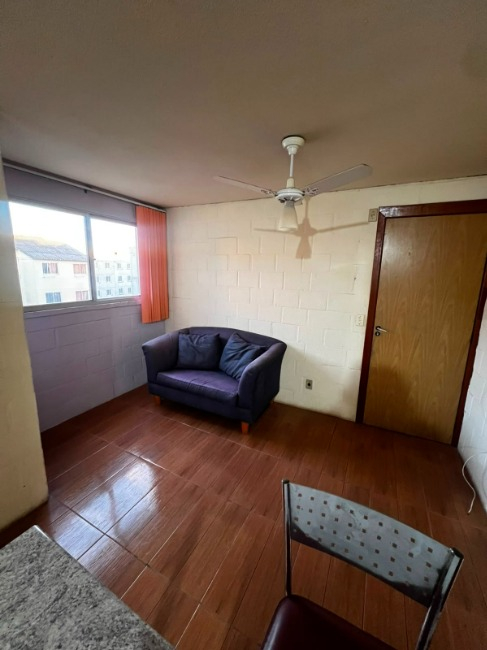 Apartamento, com 38m², 2 dormitórios no bairro Parque Marechal Rondon em Cachoeirinha para Comprar